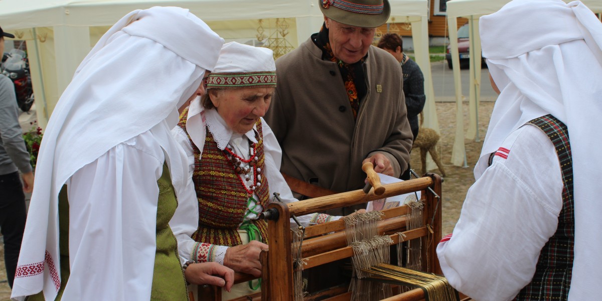Tradicinių amatų ir folkloro šventė. Foto Nijolės Adukonienės. 2018-09-08